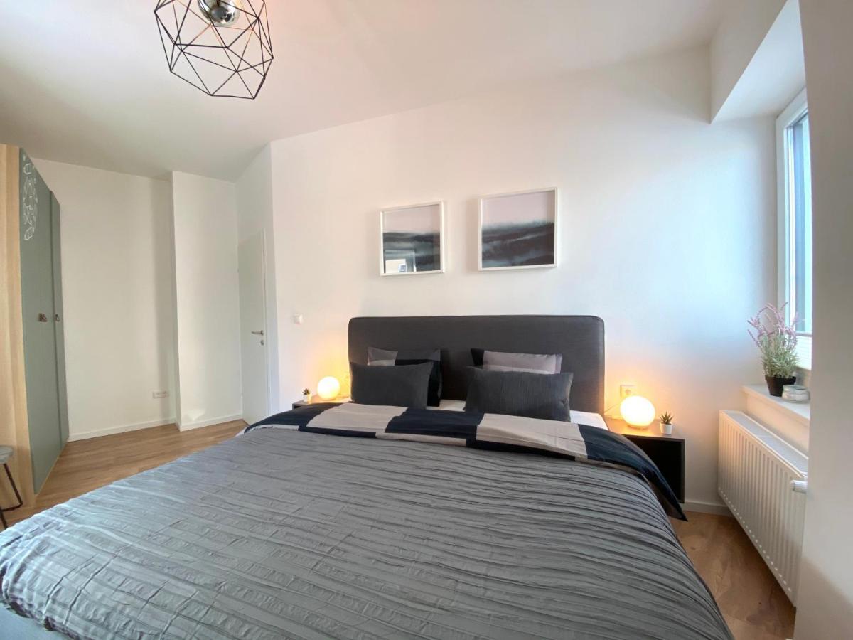 White Inn - Ferienwohnung Mit Terrasse Mürzzuschlag Dış mekan fotoğraf