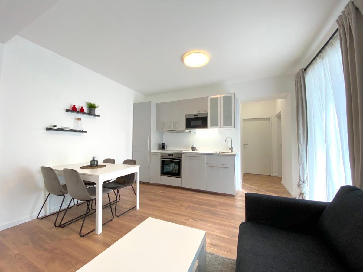 White Inn - Ferienwohnung Mit Terrasse Mürzzuschlag Dış mekan fotoğraf