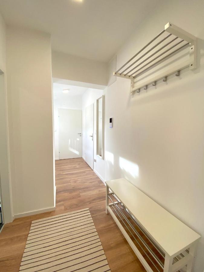 White Inn - Ferienwohnung Mit Terrasse Mürzzuschlag Dış mekan fotoğraf